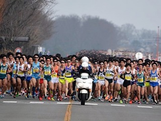 学生 ハーフ マラソン 日本
